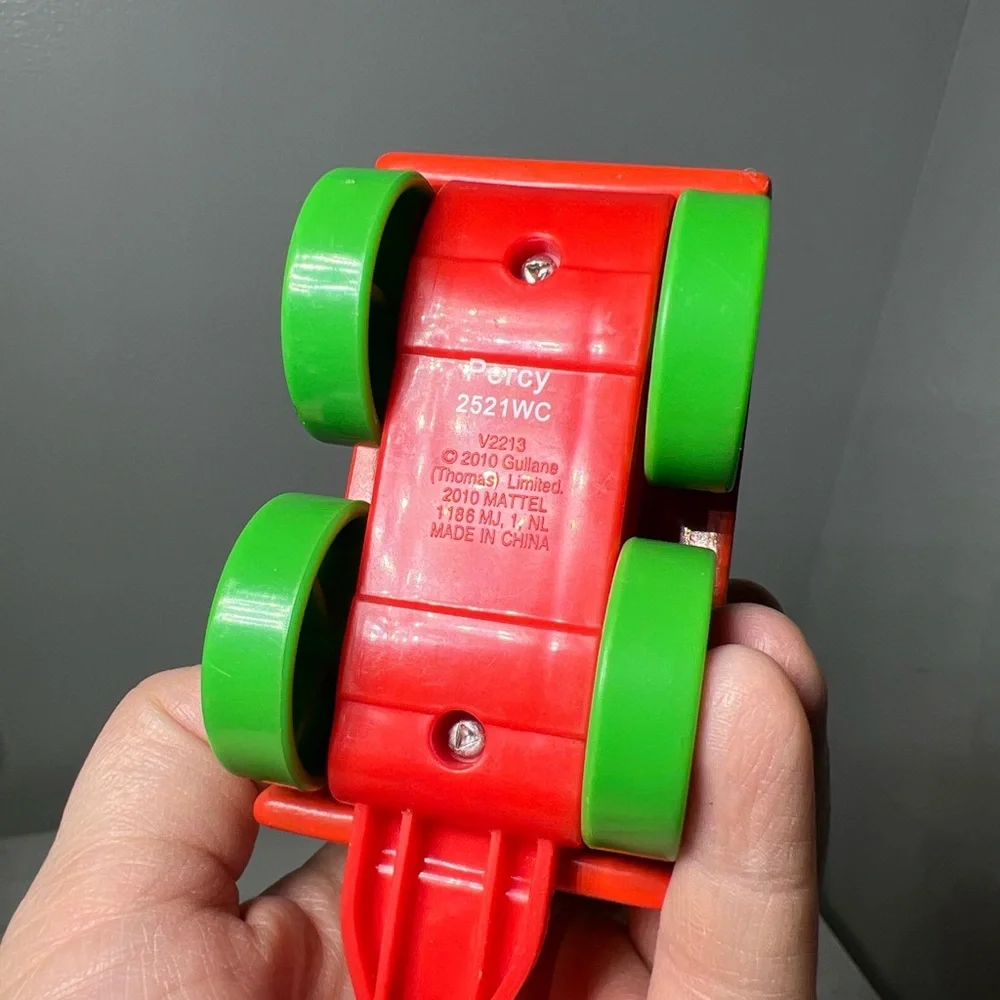 THOMAS & FRIENDS PERCY #6‎ Train Car Engine Toy  2010 Mattel